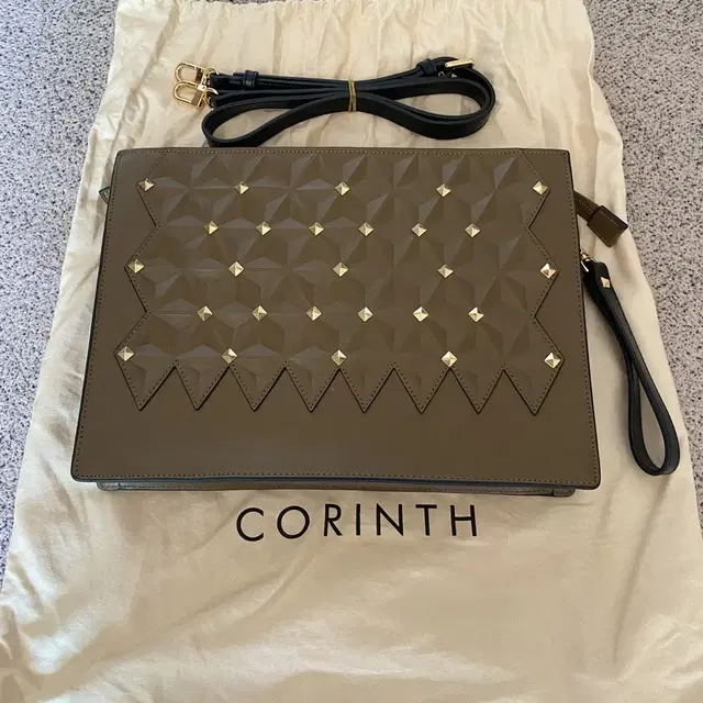 라빠레뜨 corinth 숄더백 새상품