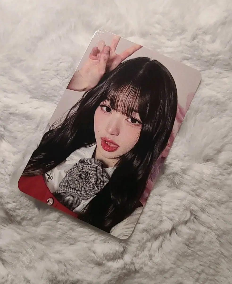 Ive jang wonyoung Switched Loved MMT 1st photocard Sold