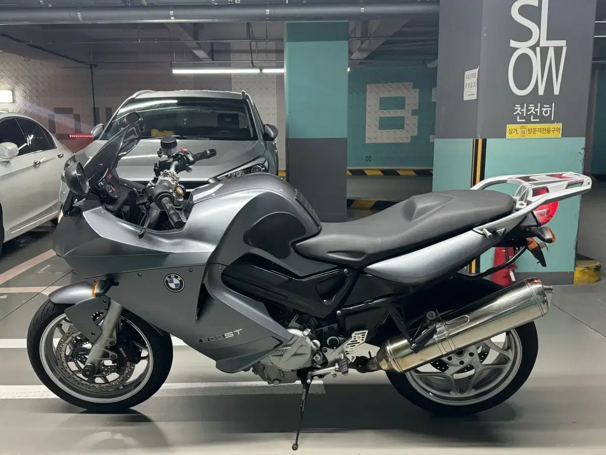 BMW F800st 07년식 판매합니다