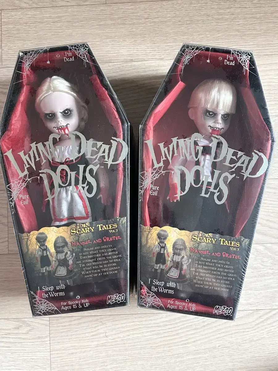 Living Dead Dolls Hansel and Gretel Set Unsealed