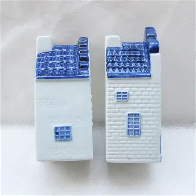 Delft and Blauw 648 미니어처 하우스 소금 & 후추 양념통