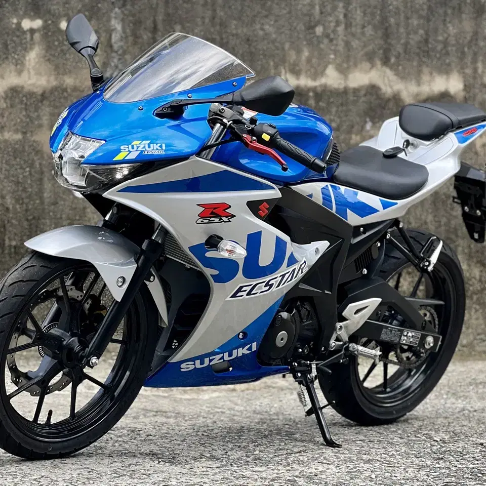 급매 스즈키 GSX-R125 스페셜 21년식 적산4484km