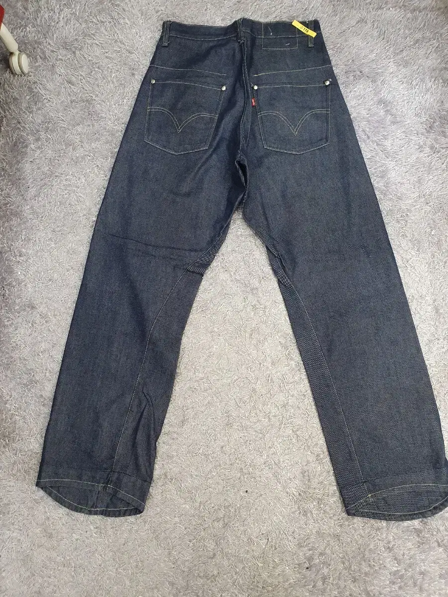 Levi's Jeans Engineered Jin Wide Denim Pants $29~.