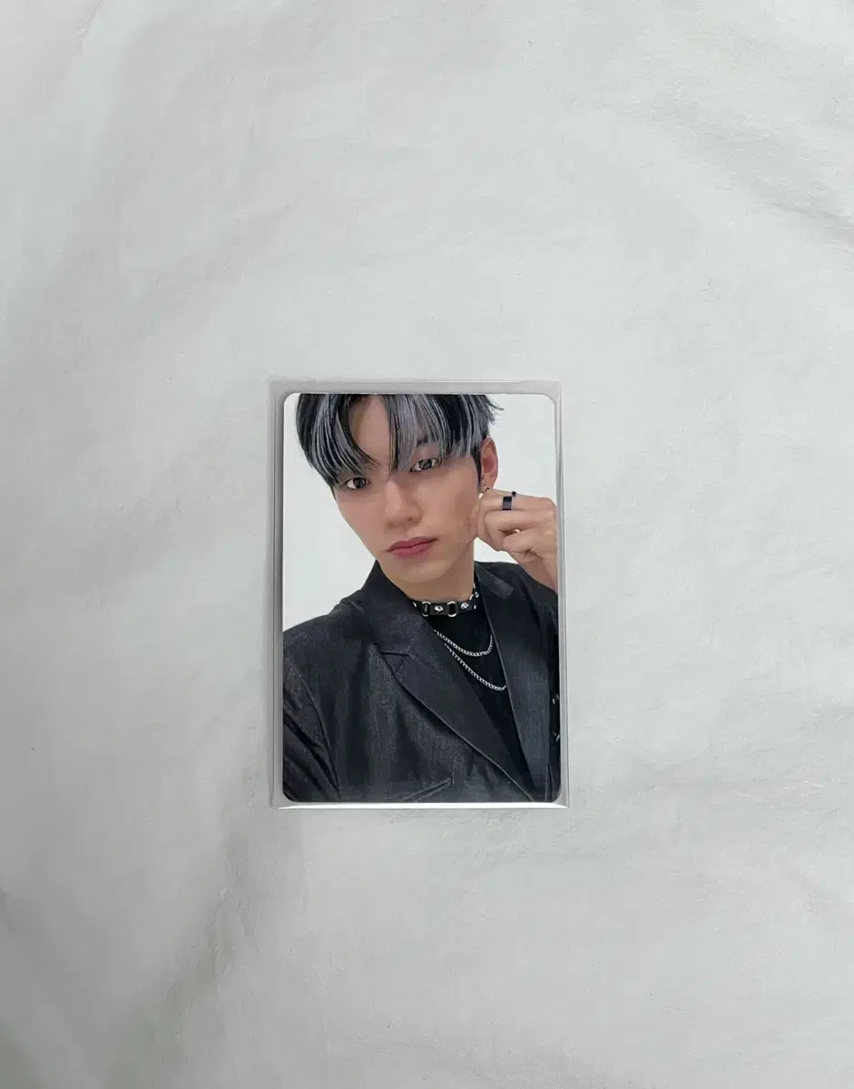 evnne lee jeonghyeon musicart unreleased photocard wts