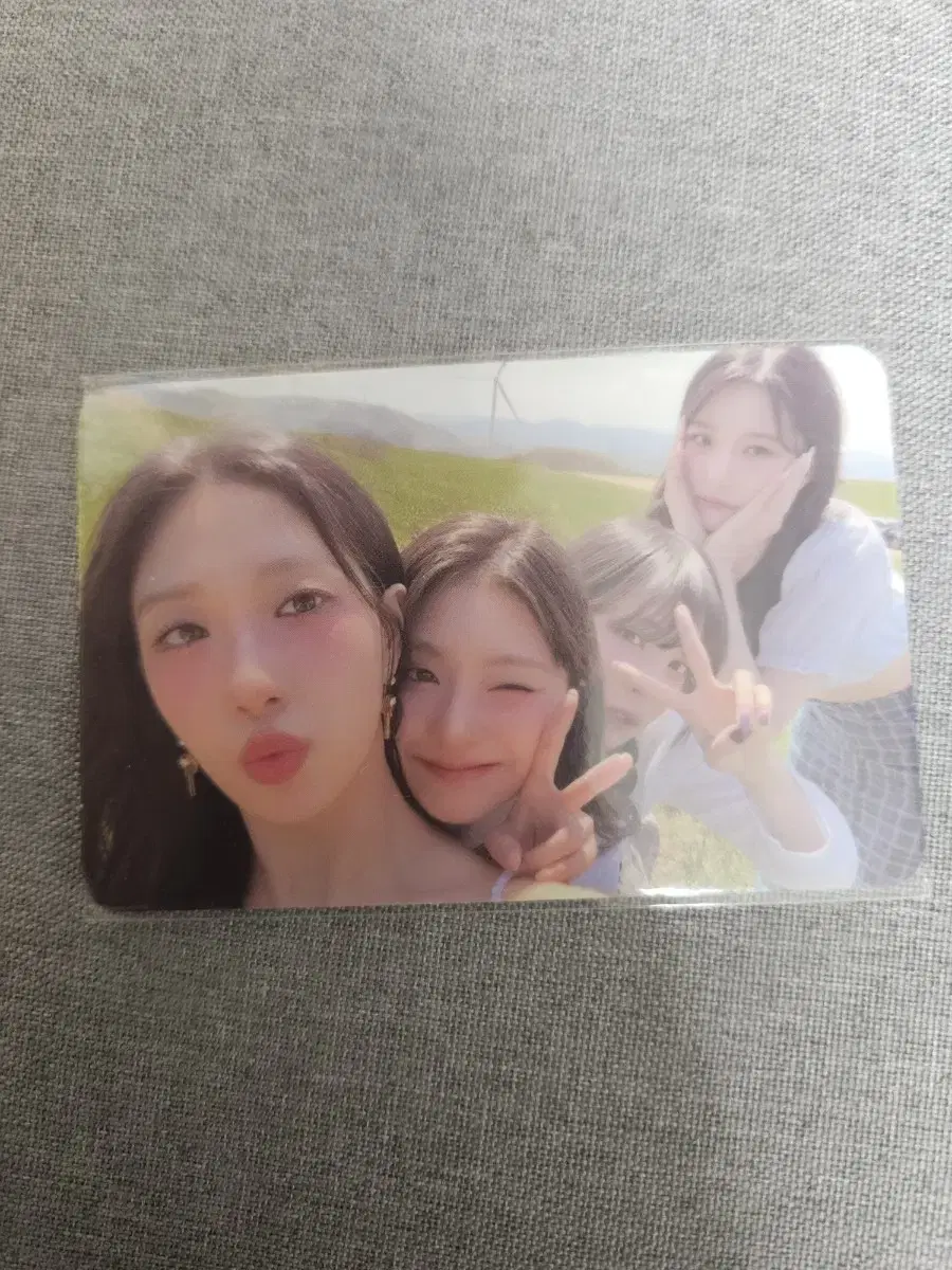 Fromis 9 Messenger Bag Little Brothers Photocard