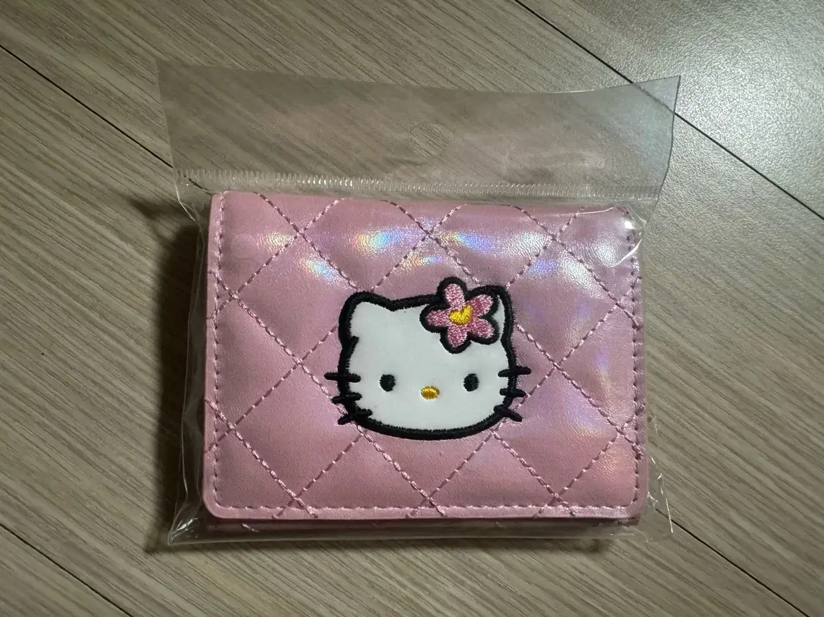 Hello Kitty Angel Pink Quilted Business Card kard Wallet