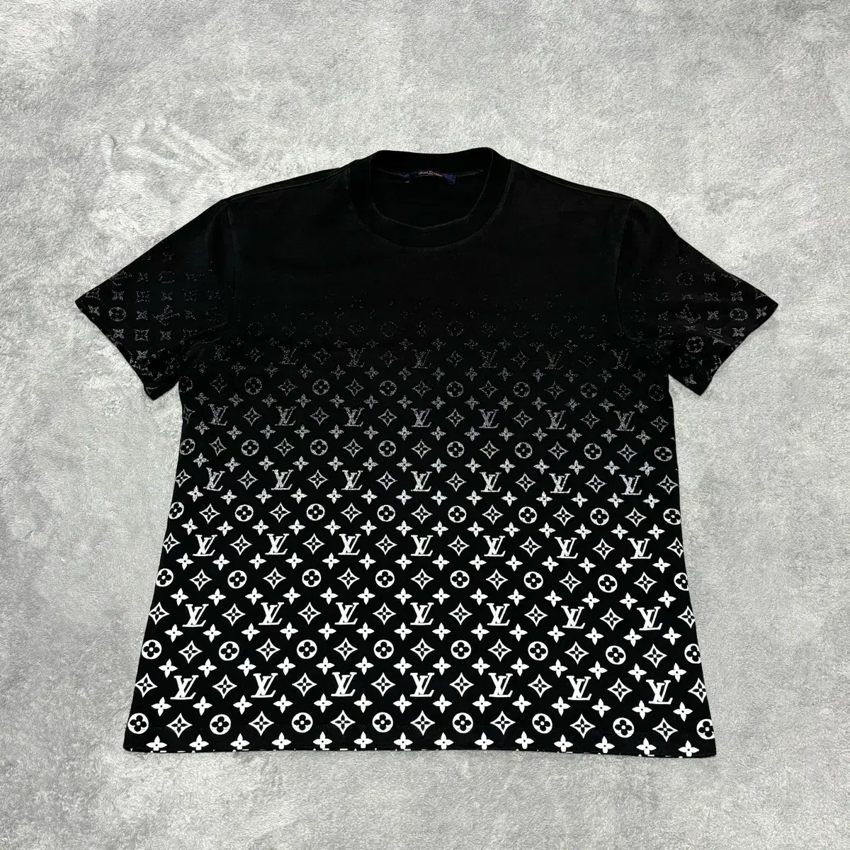 [XL] Louis Vuitton Monogram Gradient Short Sleeve Department Store Edition