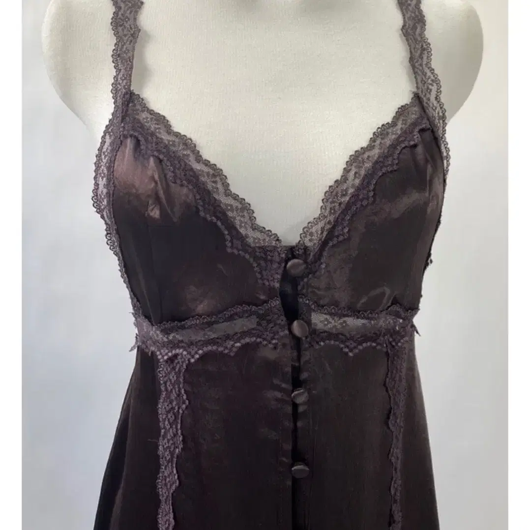 루루서울 Eternal Lace Dress (Deep Purple)