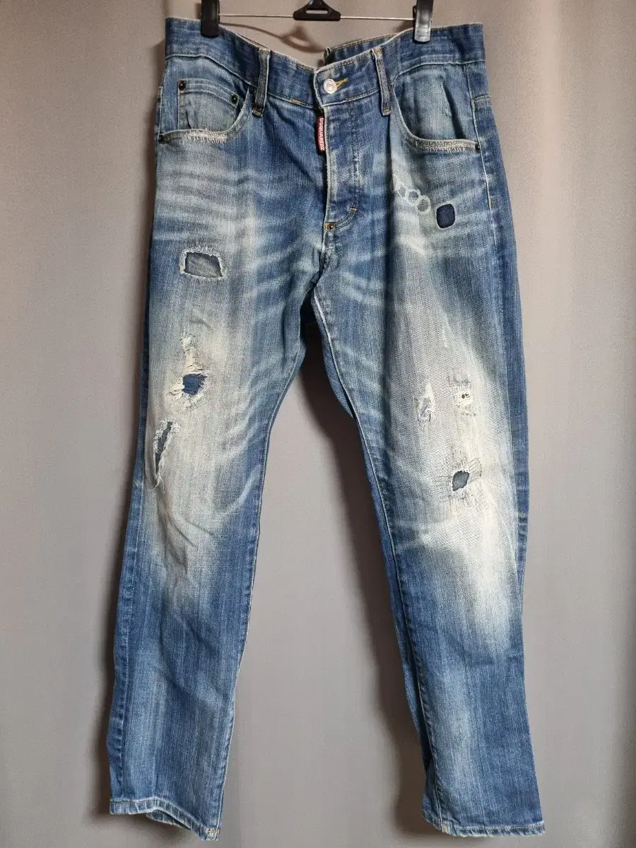 Distressed 2 Vintage Distressed Stretch Washed Denim Jeans