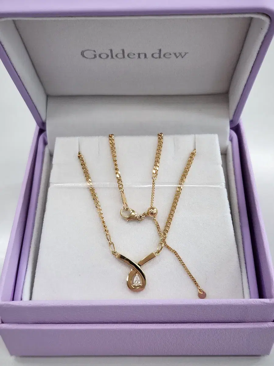 Golden Dew 18k Yel Gold Hold My Dew1 1C Necklace