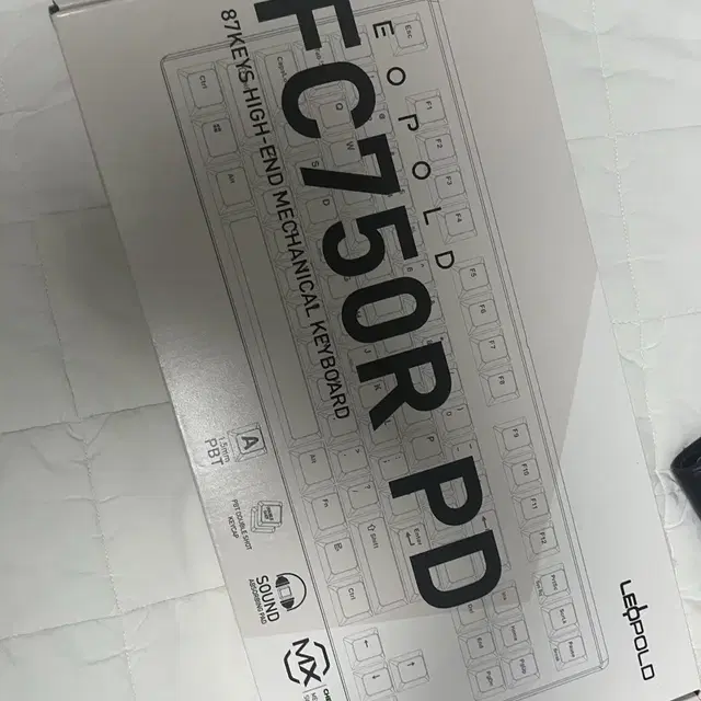 레오폴드 fc750r pd