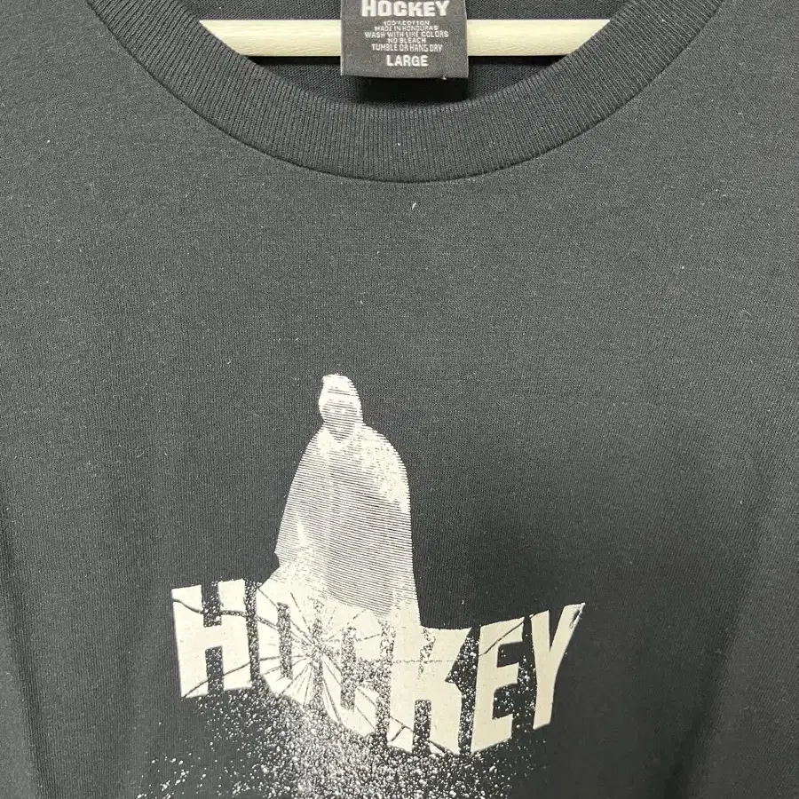 hockey / 퍼킹어썸 tee!!