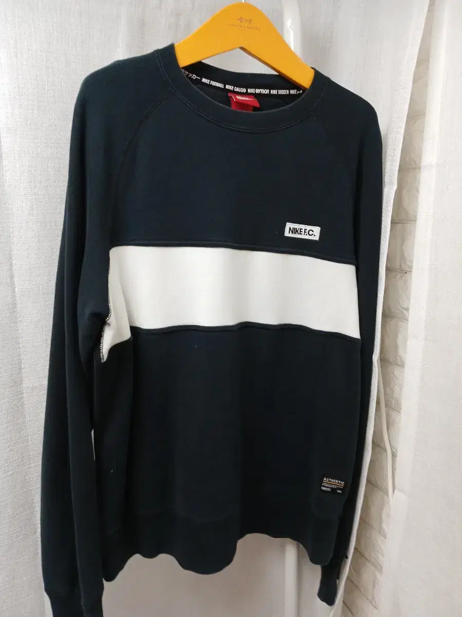 Nike Tommy Hilfiger PLAC Long Sleeve T-Shirt Long Sleeve T-Shirt. 각금액