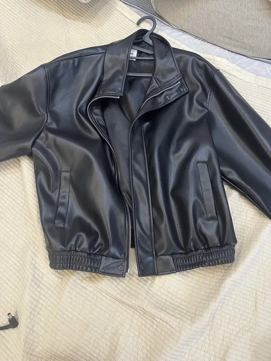 Q-Teeth Leather Jacket