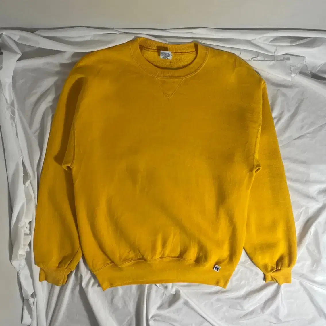 90s russell sweat shirt