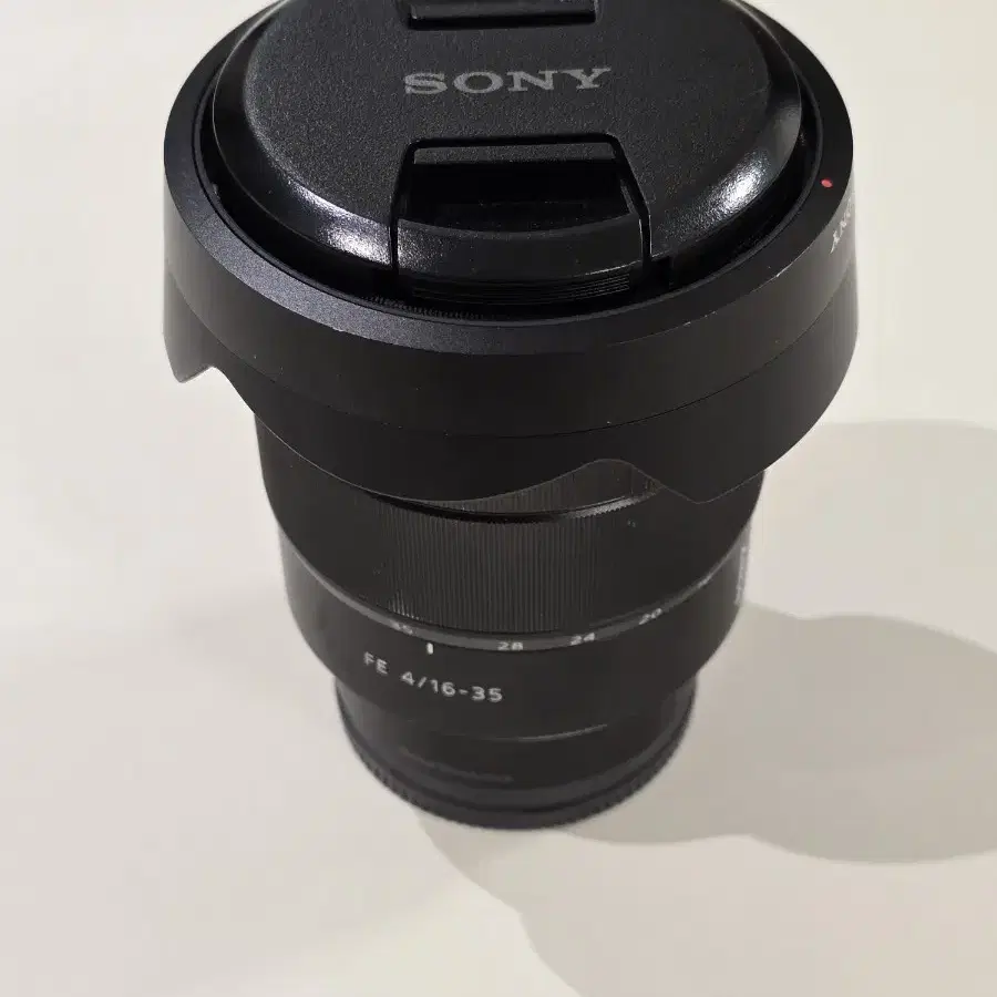 Sony SEL1635z