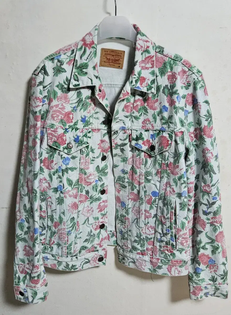 Supreme Levi's Flower Tucker Jacket