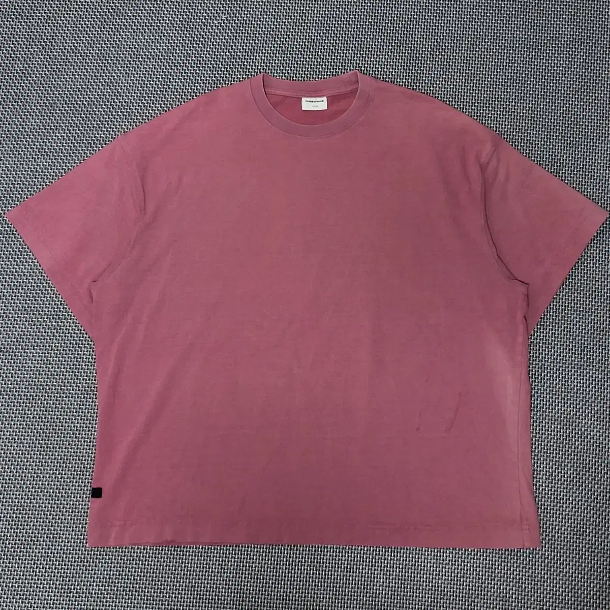 Dumbstruck Pink Short Sleeve T-Shirt (L)