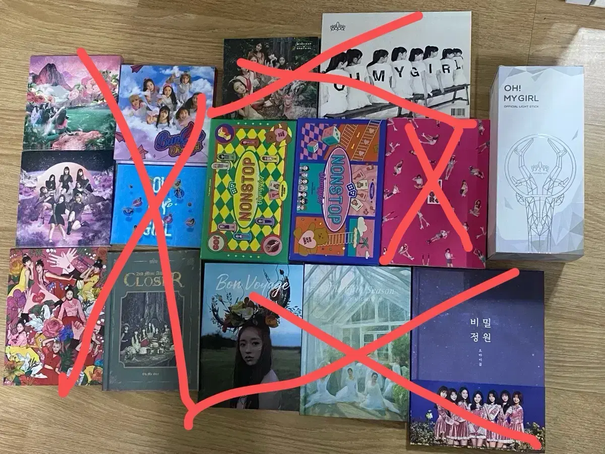 Sell Oh My Girl unsealed album, lightsticks, photocard 