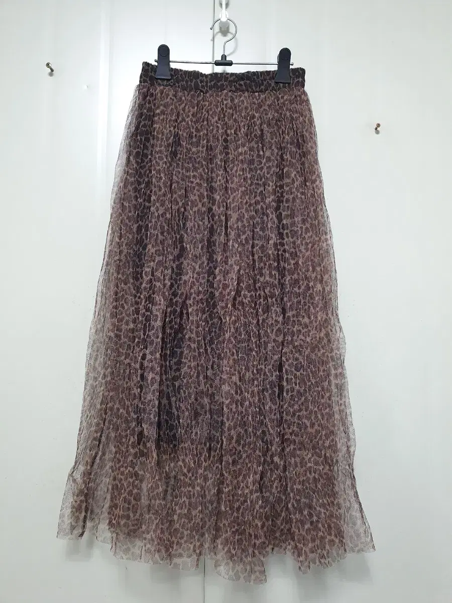 Special Offer) N4214 Leopard-print mesh long skirt. Sheath skirt