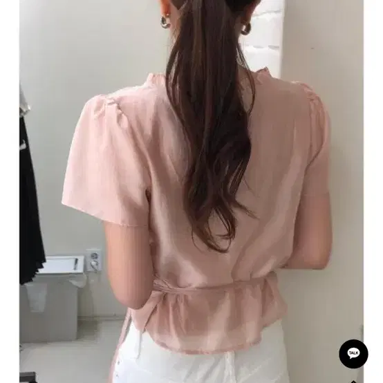 (새상품) 미뉴에트 Ames wrap blouse 블라우스