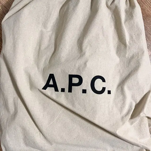 A.P.C 카밀 카미유 토트백