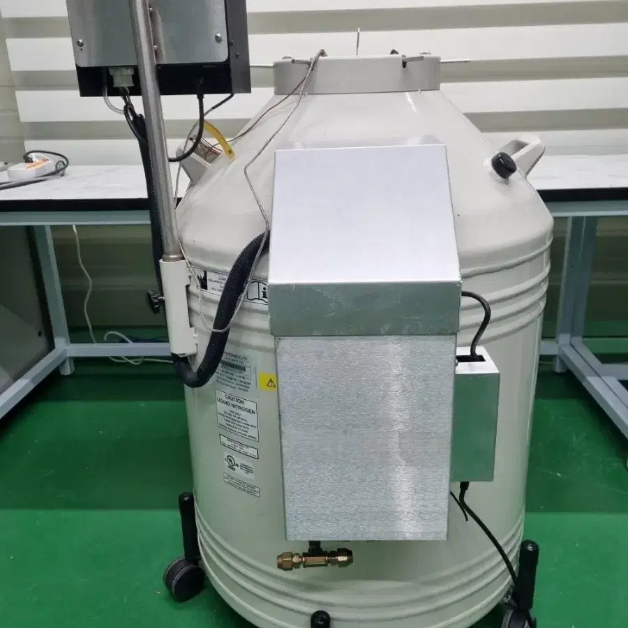 MVE CRYOSYSTEM 6000 액체질소통,