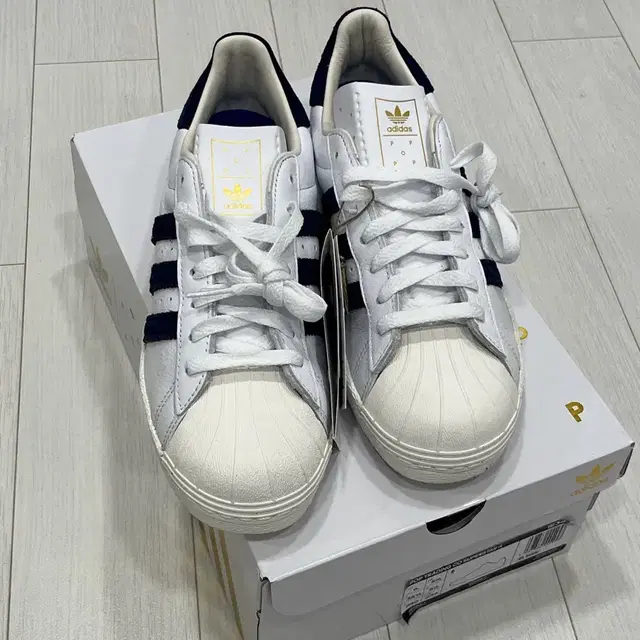 Adidas Pop Trading Company Superstar 운동화