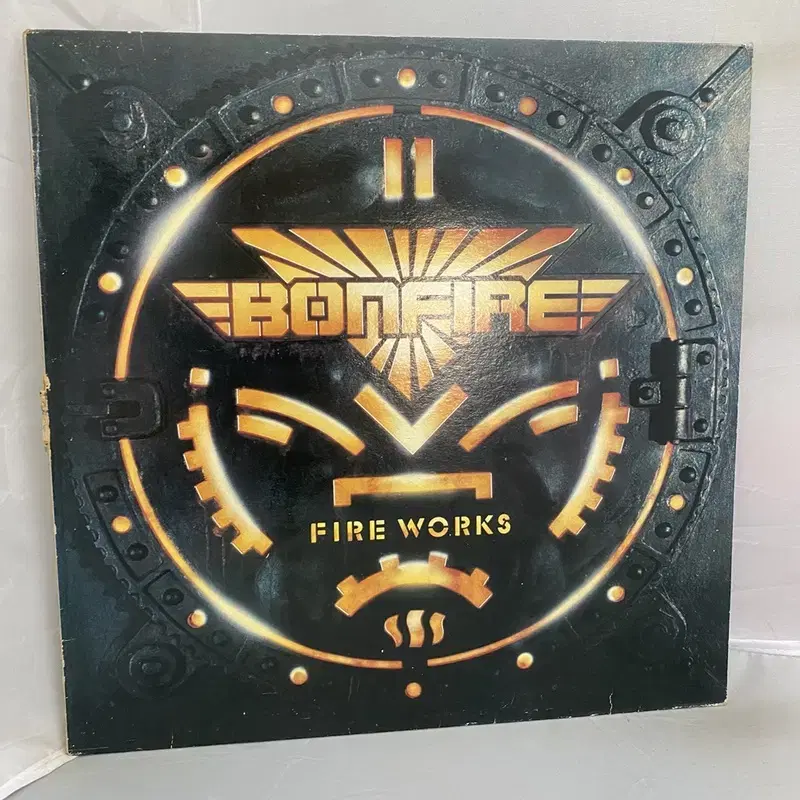 BONFIRE  LP / AA4526