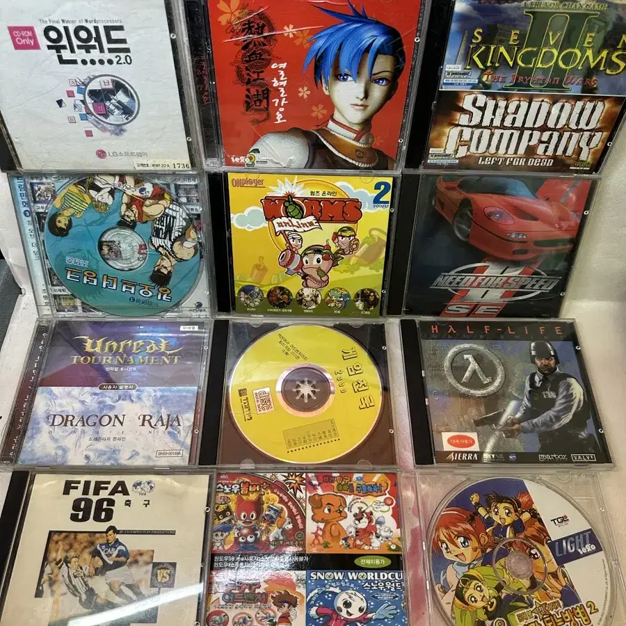 PC게임 62개,중고일률3만,미개봉&2CD개별,일괄60만