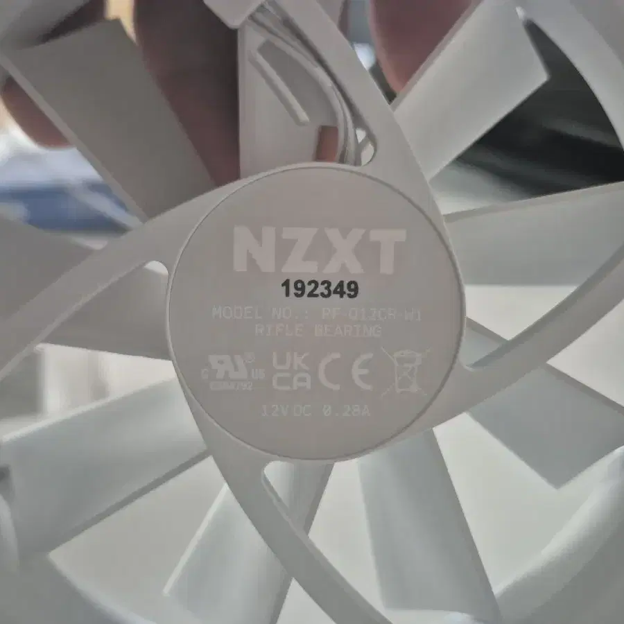 nzxt 팬 3개,1개,판매.(q12cr-w1 , rfd12cf-w