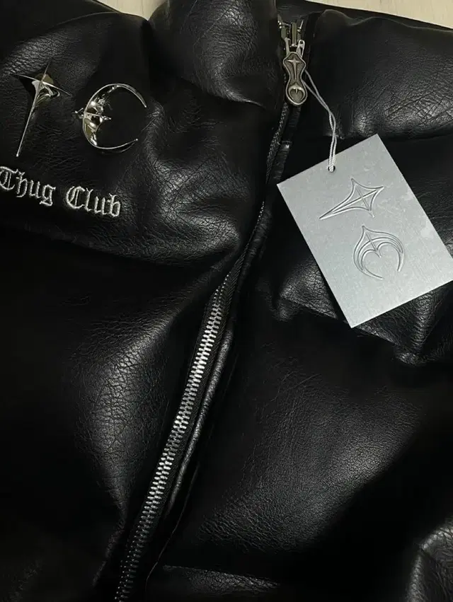 Thug club 떠그 클럽 숏패딩 팔아요