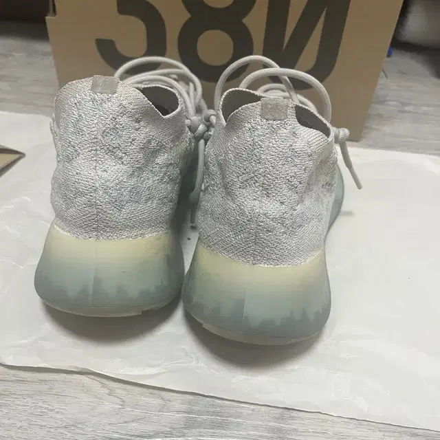 Adidas Yeezy Boost 380 Alien Blue 이지부스트