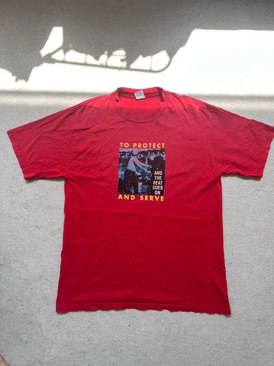 Vintage Supreme 00s Vahn Short Sleeve Tee