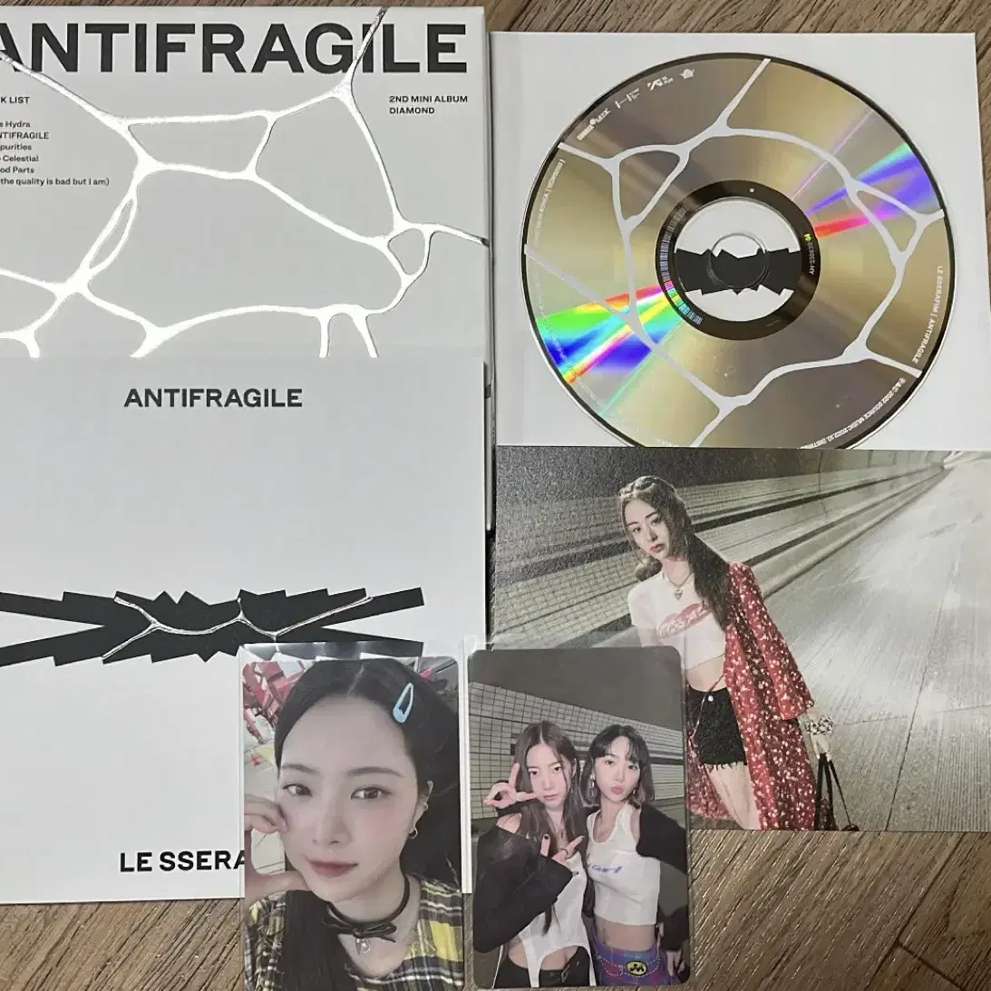 르세라핌 antifragile앨범(set)+yes24 특전 포카B