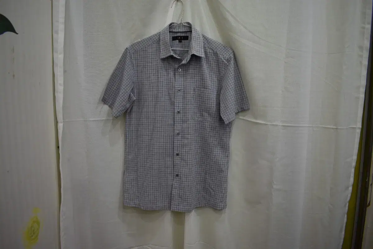 Daks Men's Short Sleeve Shirt 95