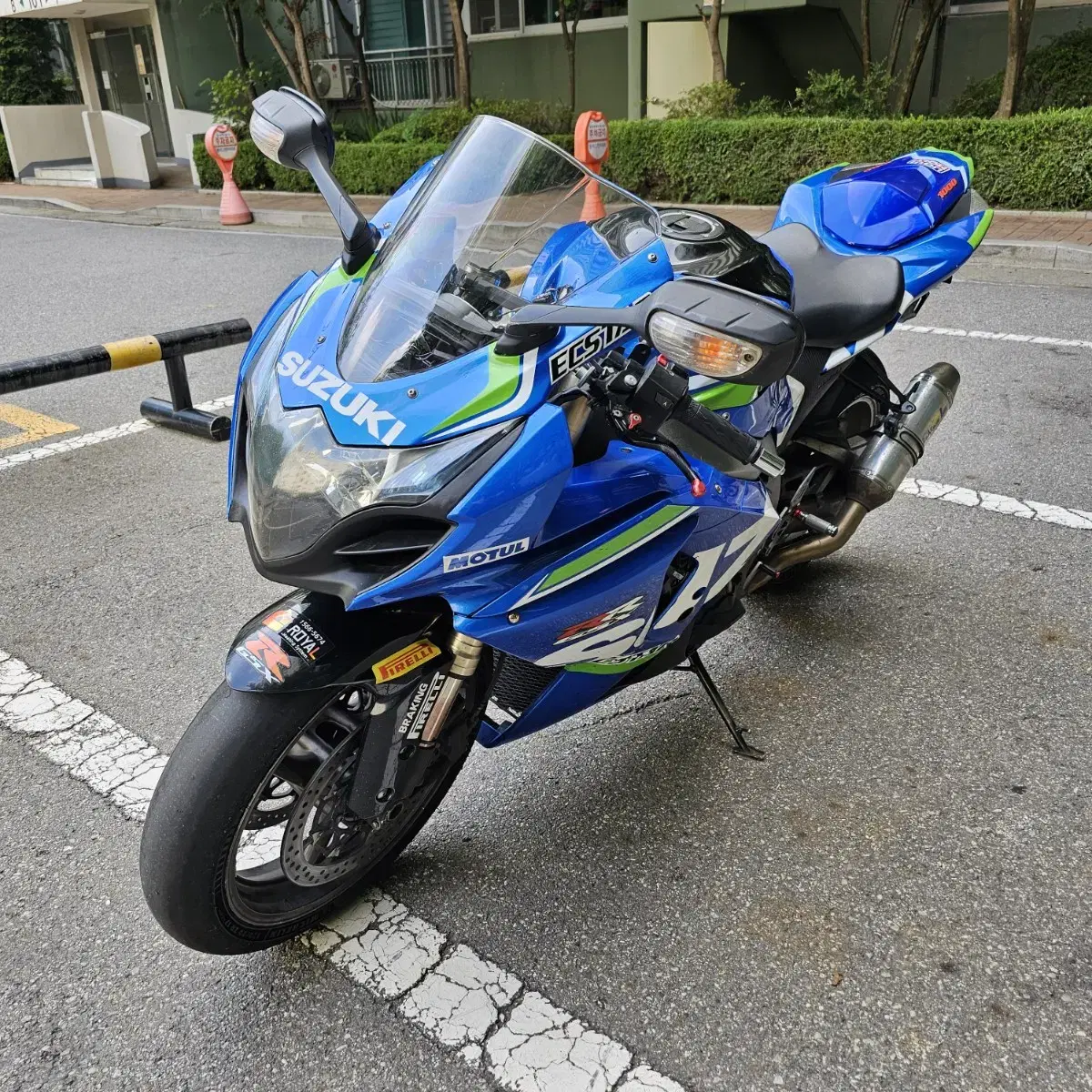 스즈끼 GSX R1000