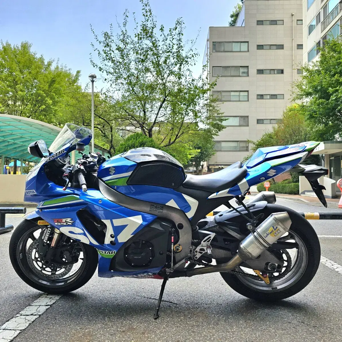 스즈끼 GSX R1000