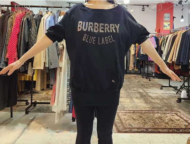 Burberry 버버리 블루라벨 블랙 롱 티