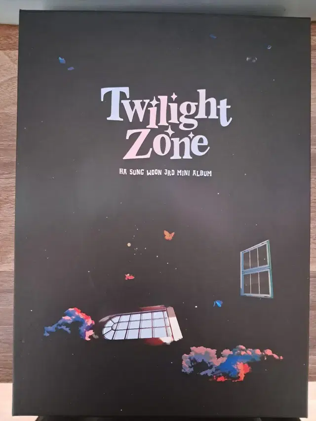 하성운 3RD MINI ALBUM <Twilight Zone>