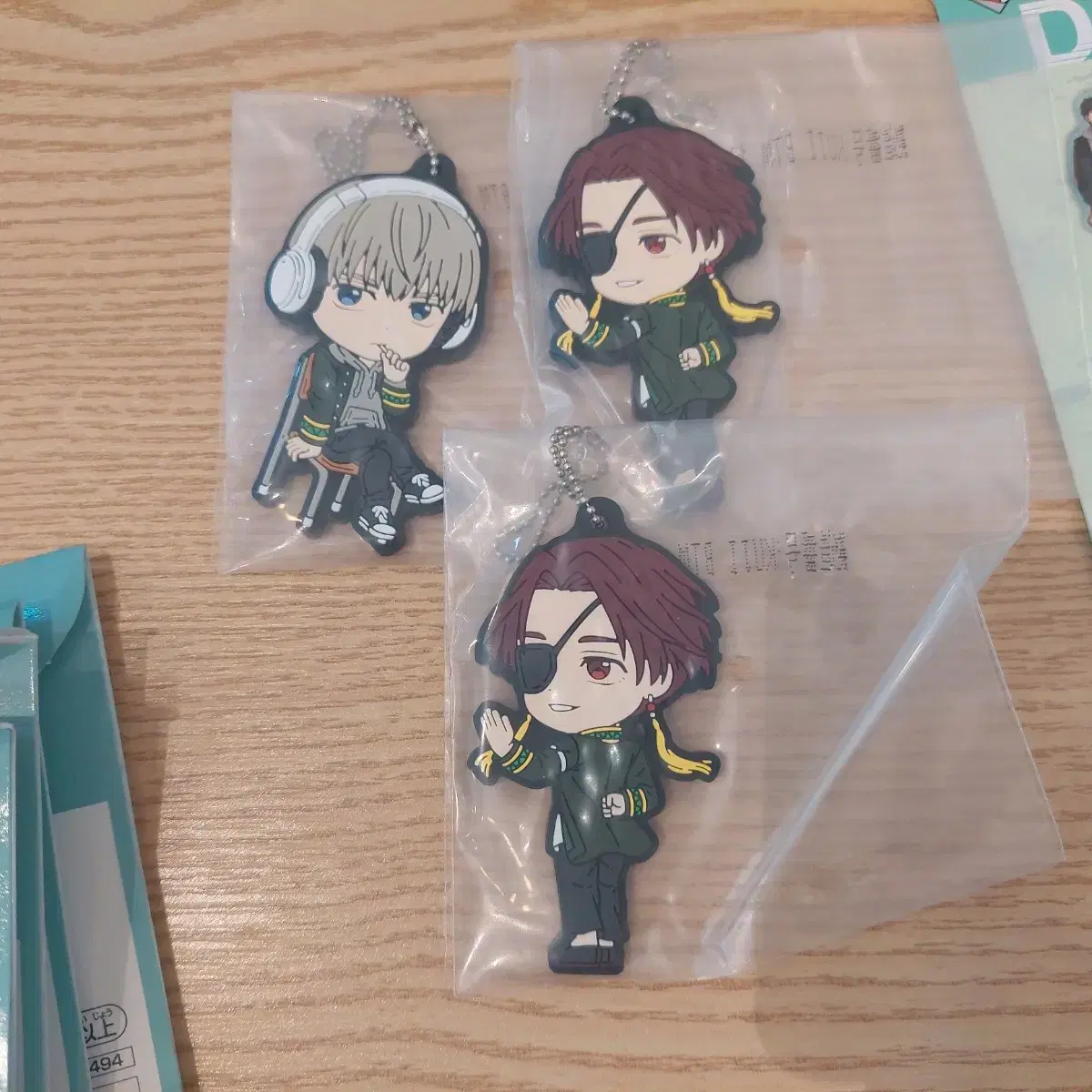 Ichiban Kuji Windbreaker Kaji Ren, Suo Hayato Keyring, acrylic Stand