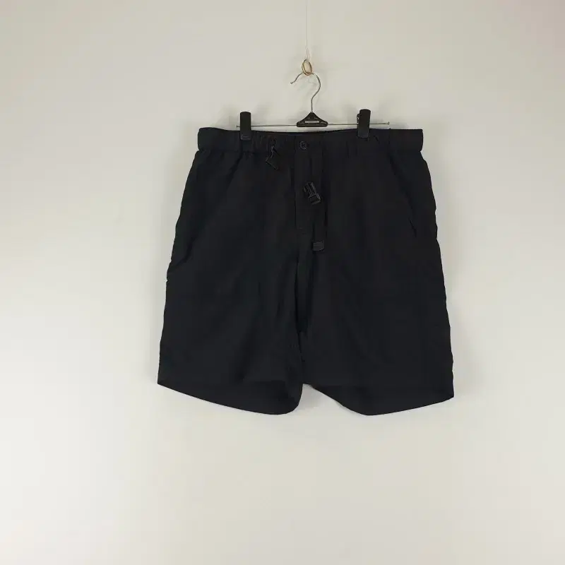 E0078 Unisex Standard Men's 30" Black Half Pants/Dirk