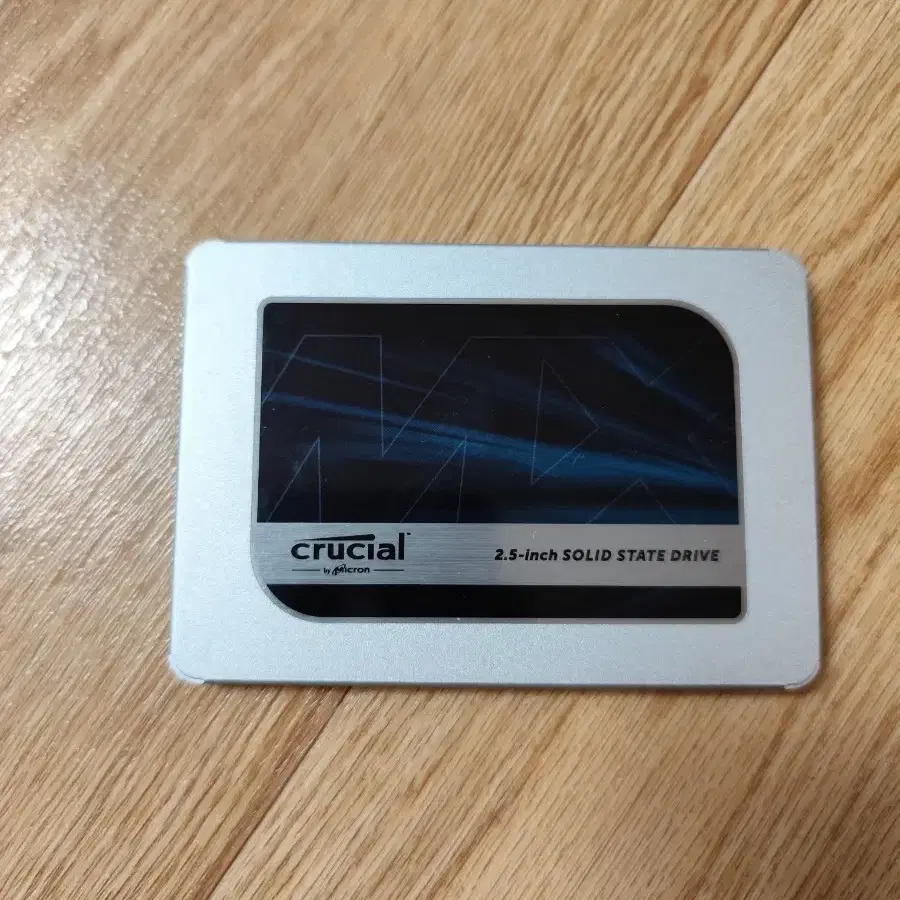 마이크론 Crucial MX300 (275GB)