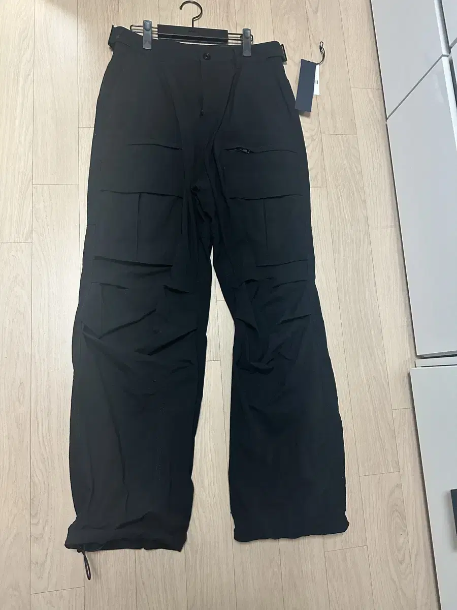 Junge Nylon Modular Cargo Pants Black Size 44