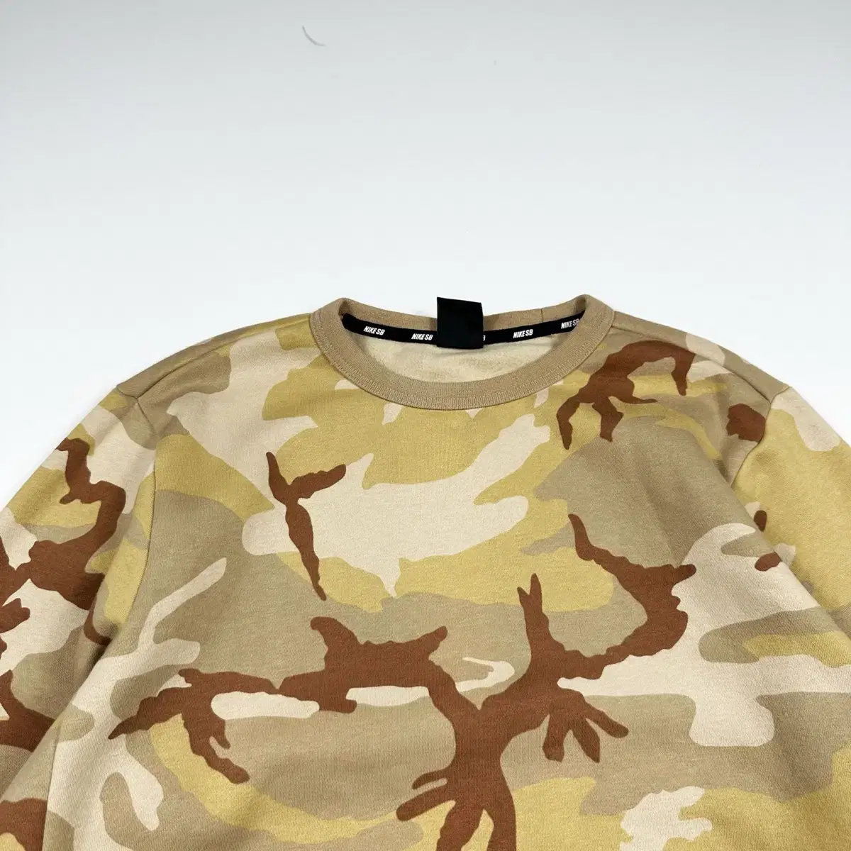 Nike SB Camo Military Crew Neck Sweatshirt (L)