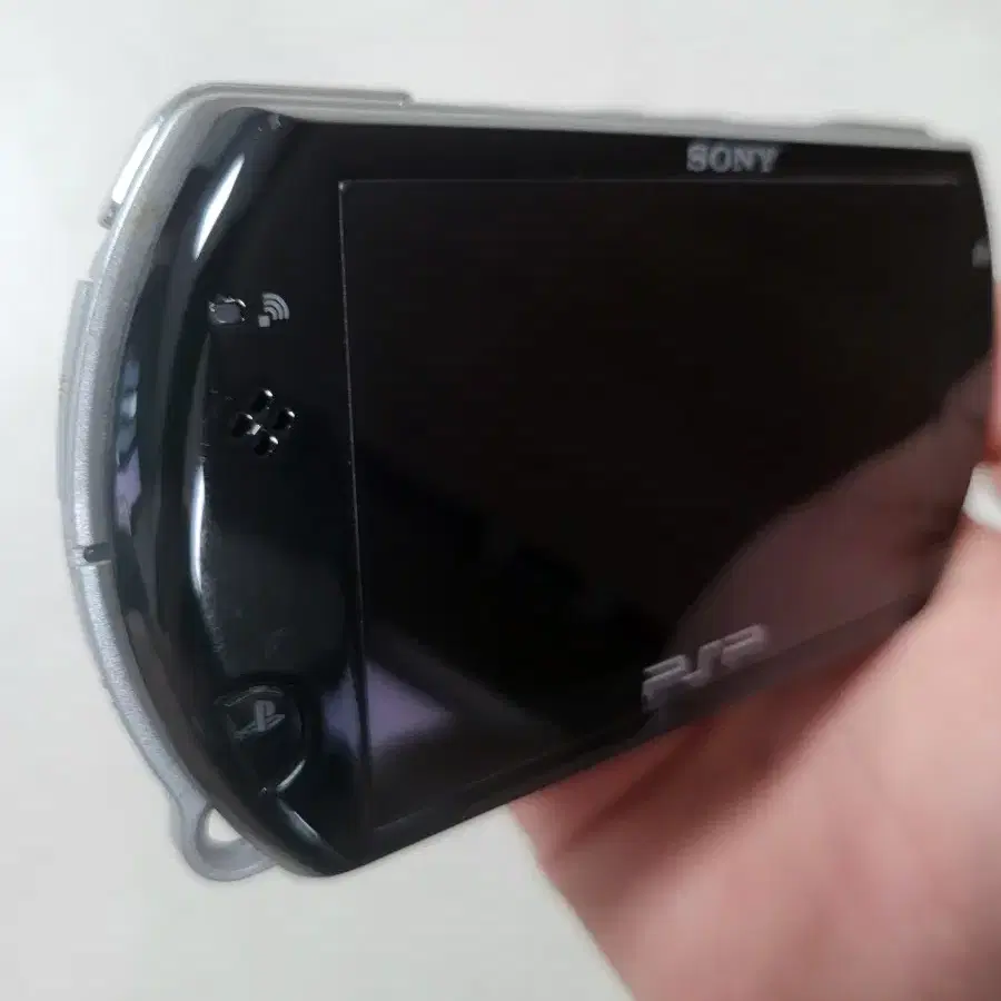 psp go 128g 블랙 정발 제품 판매합니다