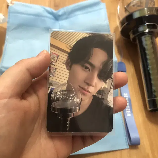 세븐틴 svt 응원봉 팔로우콘 캐럿존 특전 민규 포카 photocard