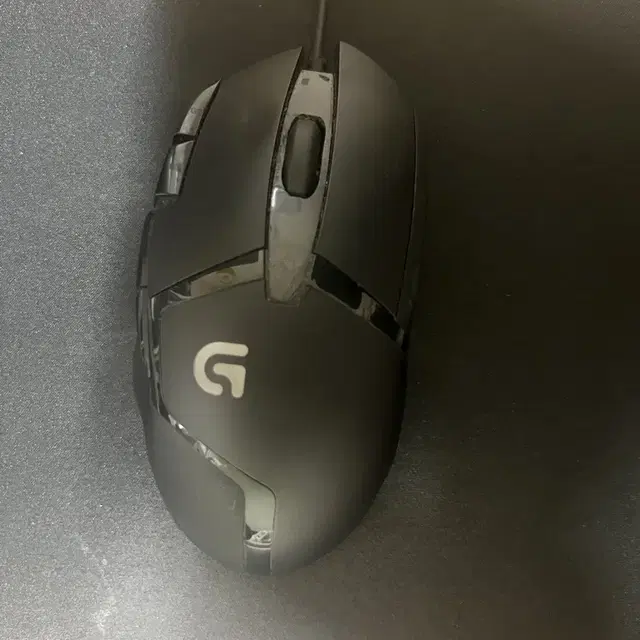 로지텍 g402