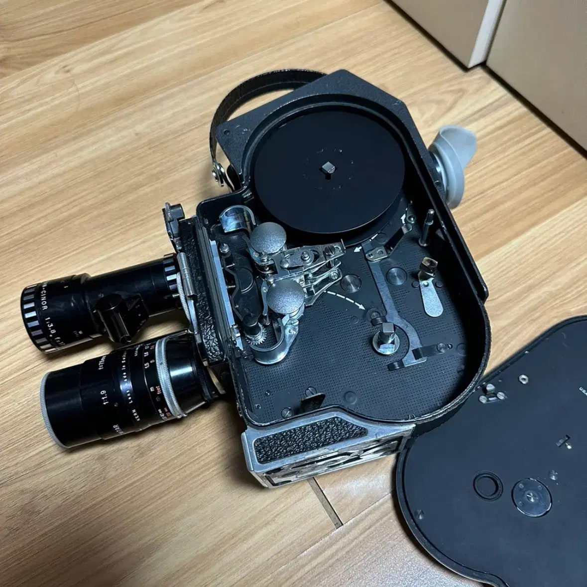 Bolex H16 RX5 팝니다 (봉준호 감독이 이 카메라로 영화 찍음)