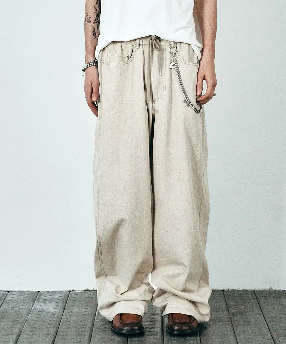 Sold) Alene drawstring 5-pocket wide-leg pants ecru size 2